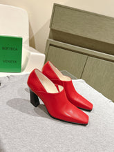 China Replica Bottega Veneta Women Shoes 122usd Only